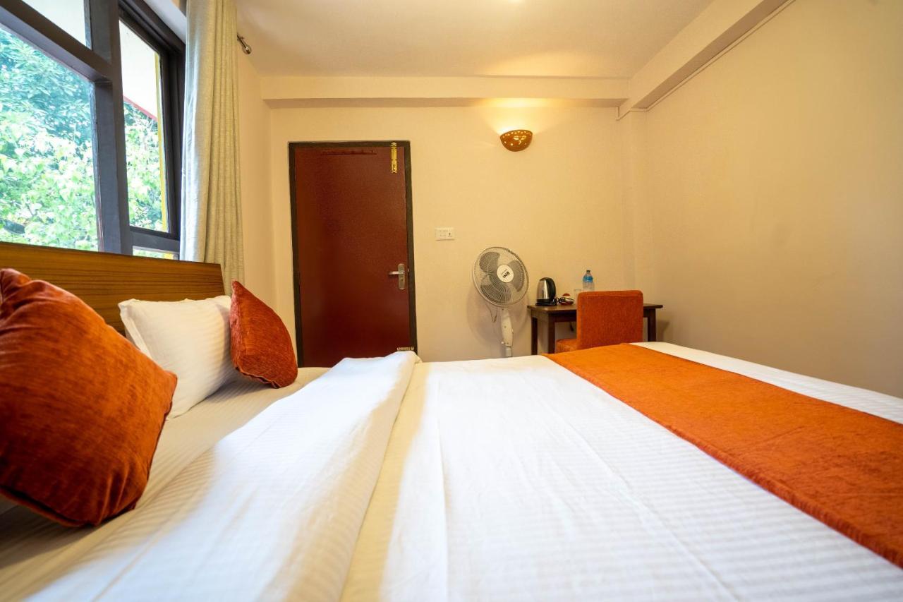 Hotel Pala กาฐมาณฑุ ภายนอก รูปภาพ