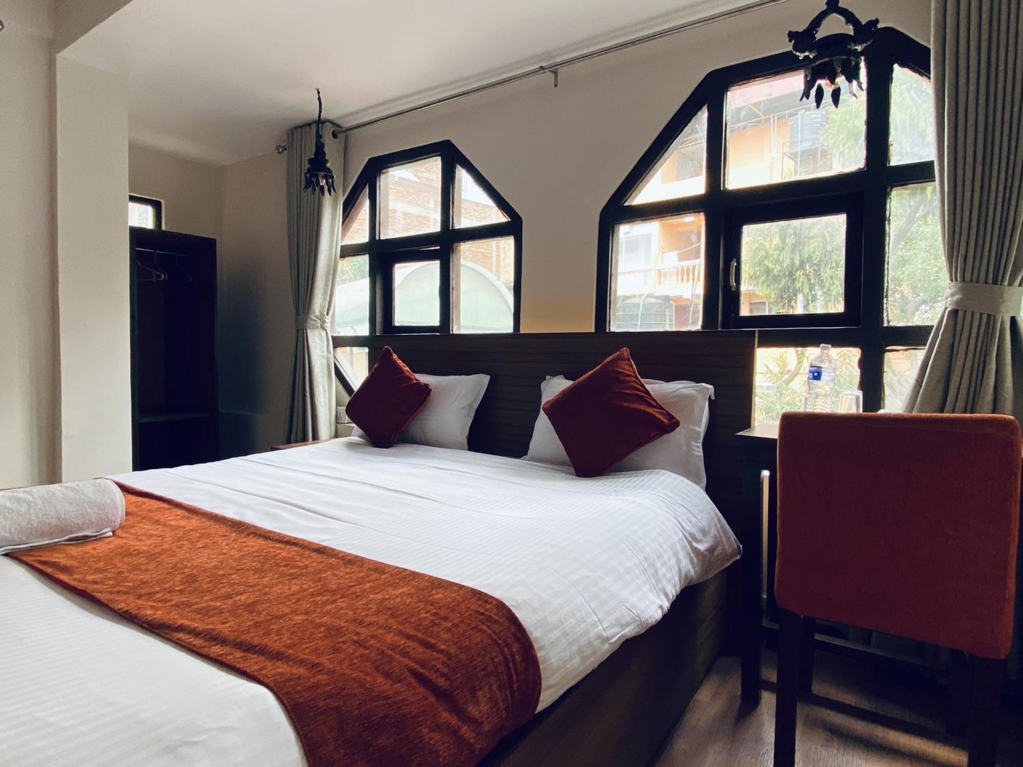 Hotel Pala กาฐมาณฑุ ภายนอก รูปภาพ