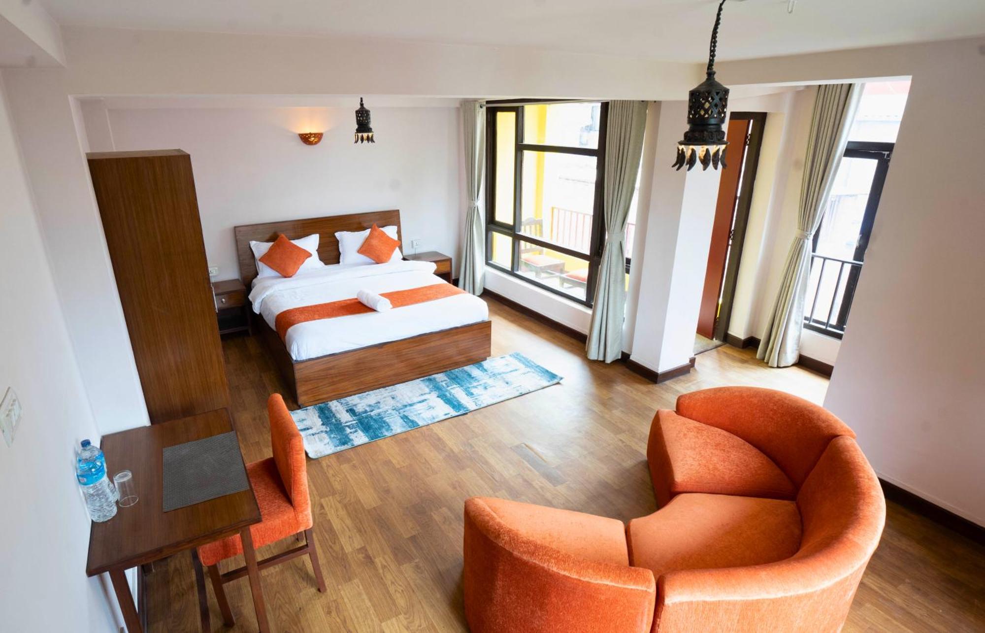 Hotel Pala กาฐมาณฑุ ภายนอก รูปภาพ